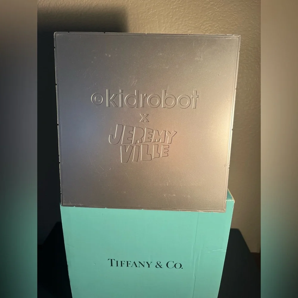 kid robot x JEREMY VILLE - ART dime piece 🩶🩶🩶🩶🩶🩶🩶🩶🩶🩶🩶🩶🩶🩶🩶🩶🩶🩶🩶 - Picture 2 of 7